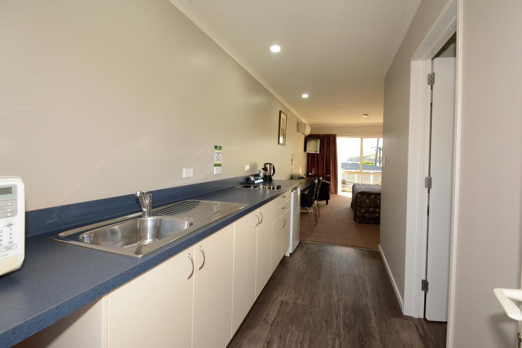 פורטובלו Otago Peninsula Motel מראה חיצוני תמונה