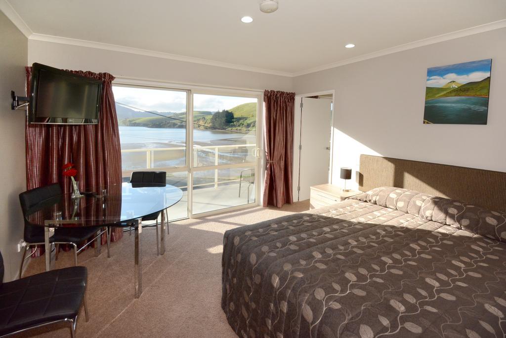 פורטובלו Otago Peninsula Motel מראה חיצוני תמונה